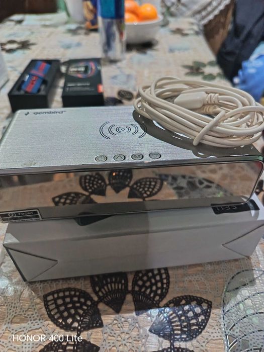 Ceas de masa digital si wireless la 10 w