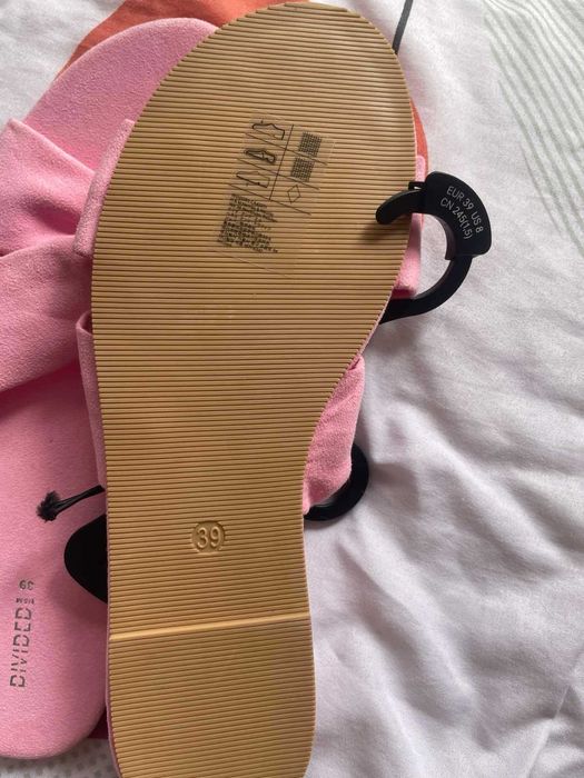 Дамски чехли в бебешко розово H&M