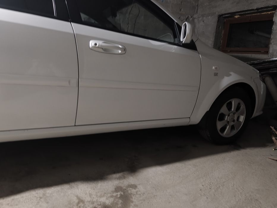 Жентра 2014 родной механика бензин