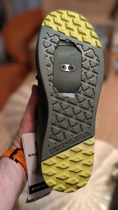 [NOI] Pantofi MTB Endura MT500 Burner Clipless - Mărime 44  cu etcheta