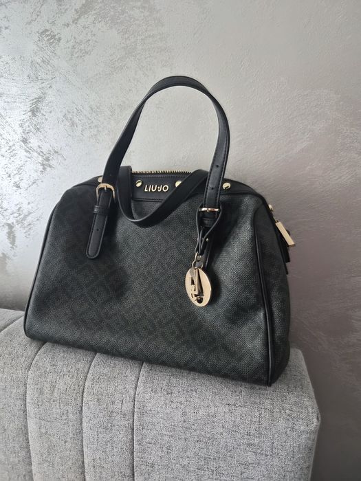 Дамски чанти, guess, lui jo