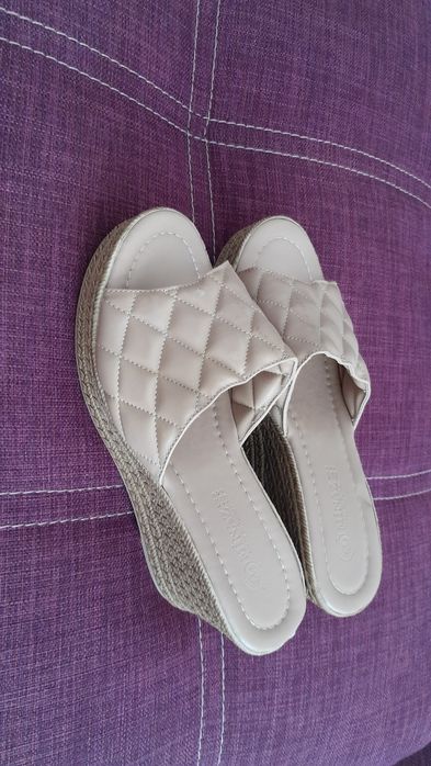 Продам шлепки. Турция. Новые