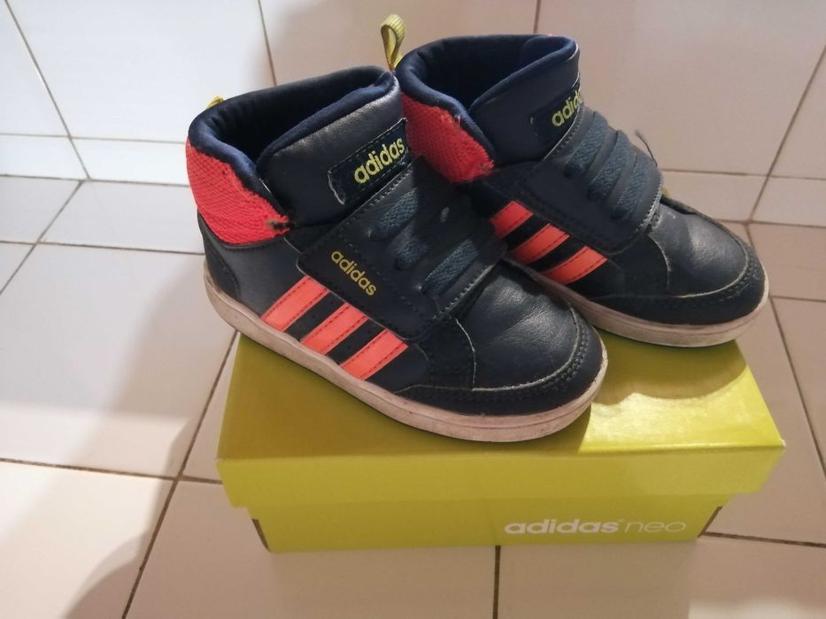Бебешки маратонки Adidas 23н и Nike 20н