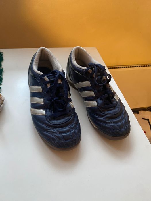 Футболни обувки Adidas 38 2/3 номер