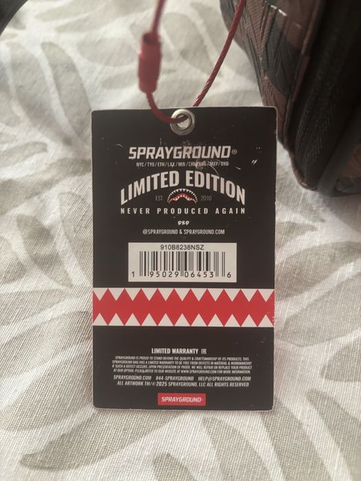 чанта sprayground