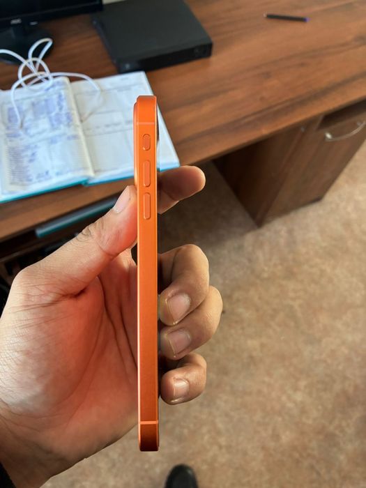 Айфон хр в корпусе 17Про