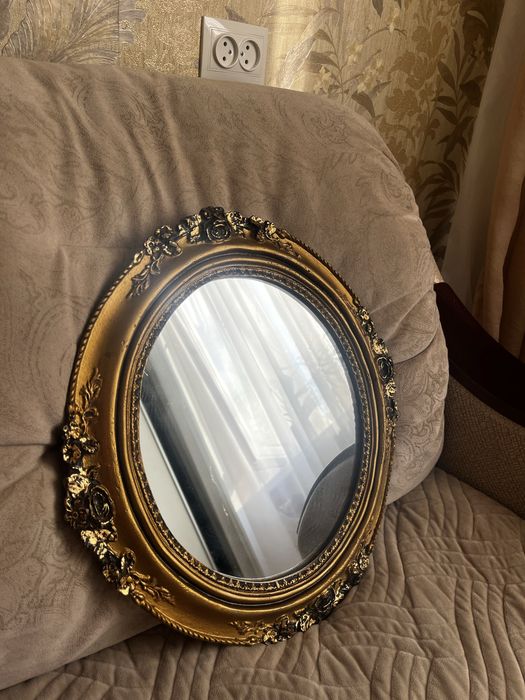 Продаю зеркало. В стили барокко