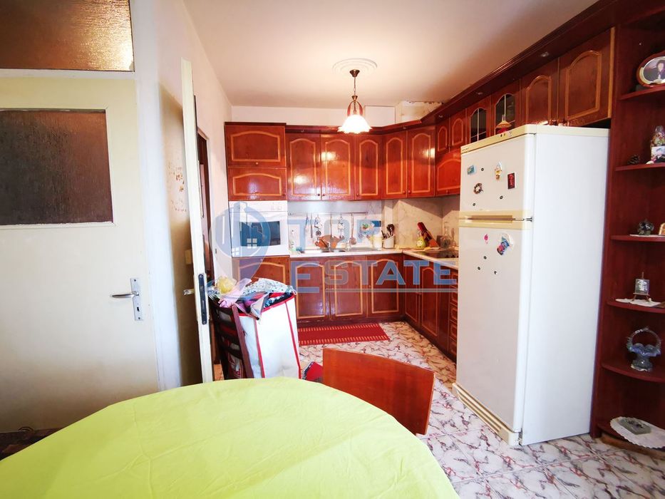 Продава се Двустаен апартамент в Лясковец - 76 кв.м за 658 €/кв.м - Снимка #4