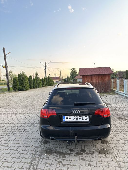 Vând Audi a 4 b7