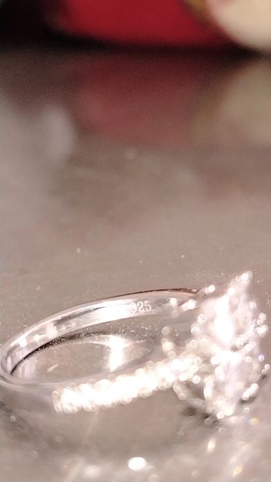 Серебряное кольцо