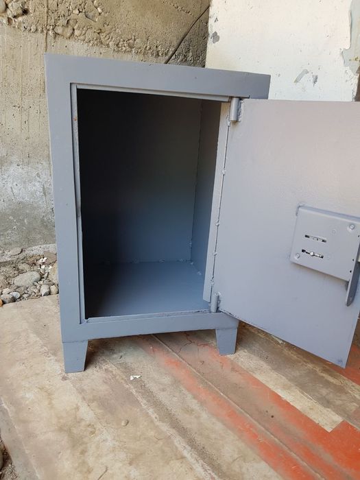 Seyflar, сейфлар, сейфы