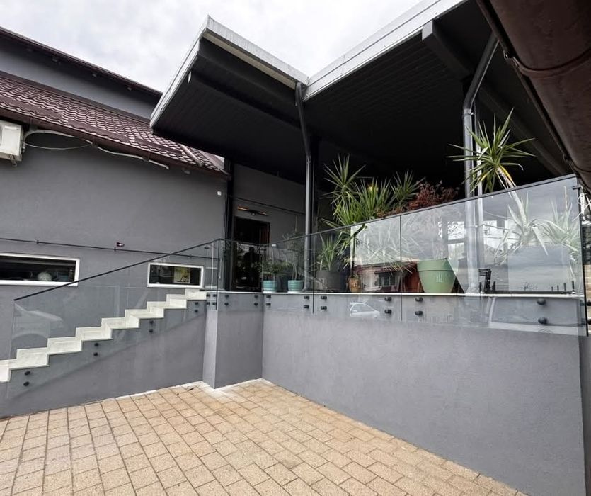 Balustrade Sticlă la comanda