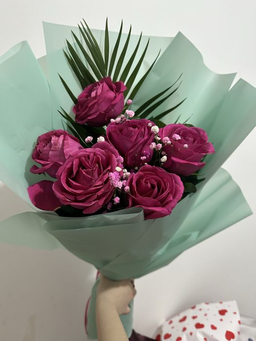 цветы от 10-15к,с доставкой