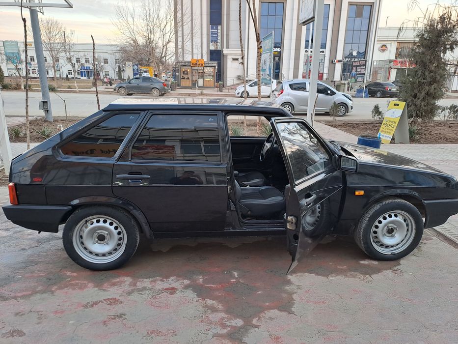 Lada 2109 sotiladi salon chexol tarpetka zor tex pasport metan
