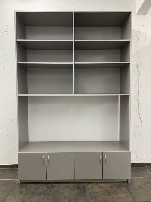 Шкафы офисные, пять штук