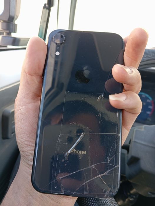 Iphone XR 80% batareya