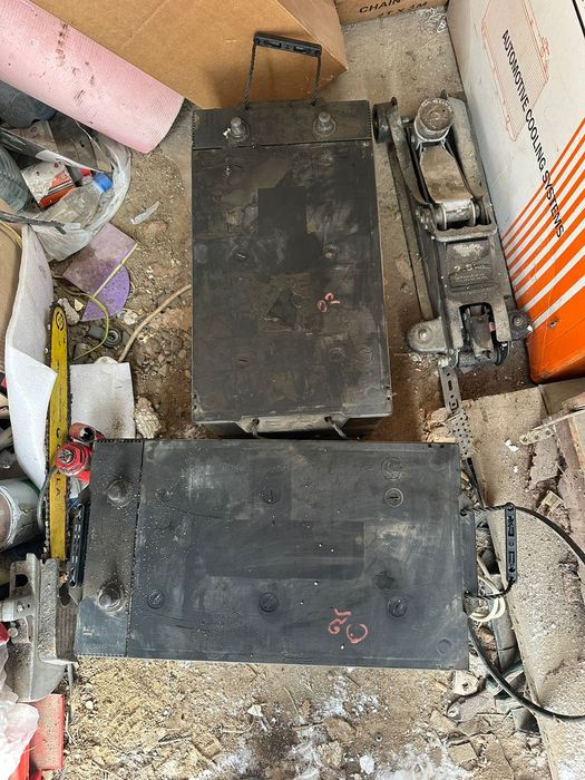 Акумулятор акумулятор акумулятор