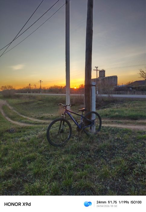 Продам вел trinx m