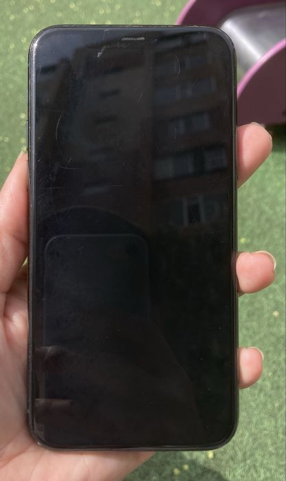 Продам Iphone 11 pro