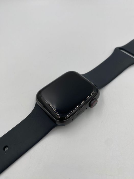 Apple watch 6 40 | kaspi red | Капитал-Маркет Ломбард