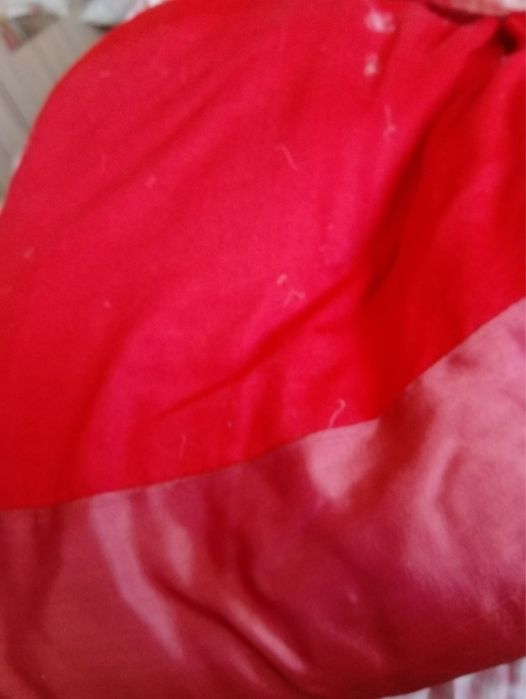 Китеници, шалте и пухена завивка