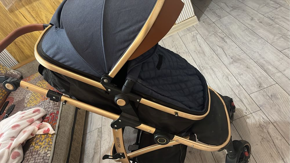 Продам коляску в хорошем состоянии