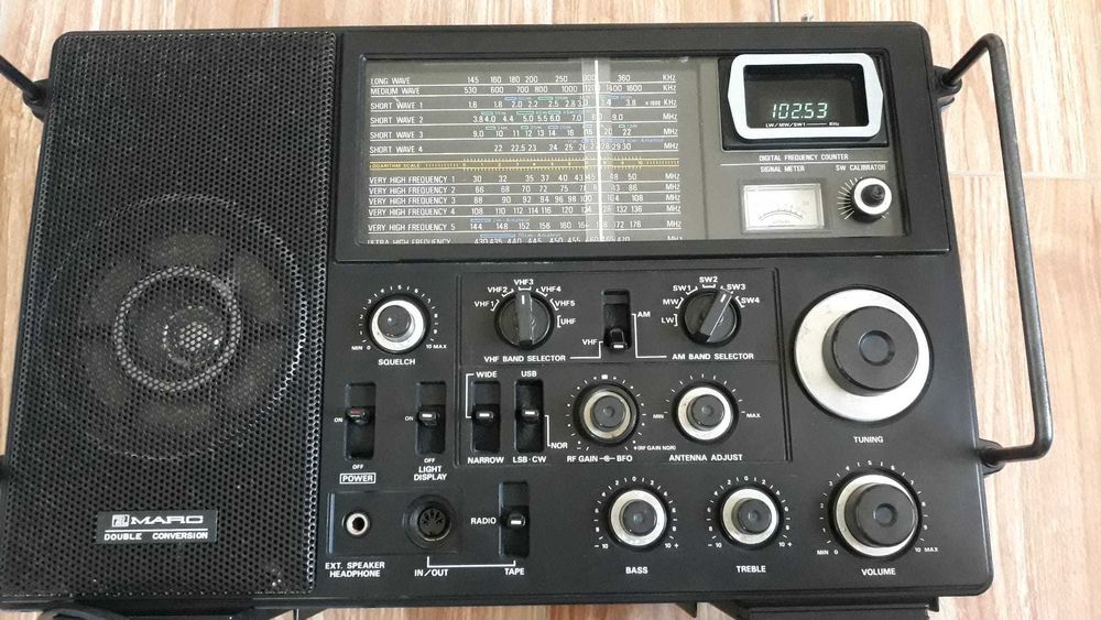 radio receptor Marc 82F1