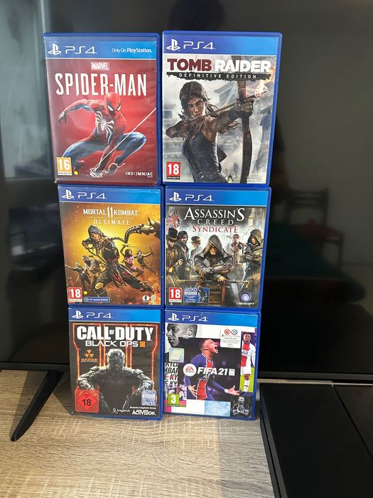 Продавам Playstation 4, 1 tb с игри
