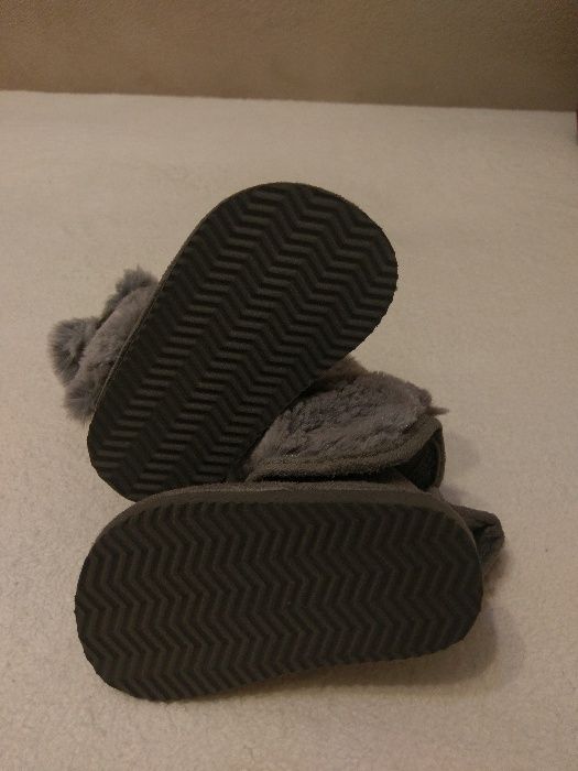 Ghetute bebelus 3-6 luni