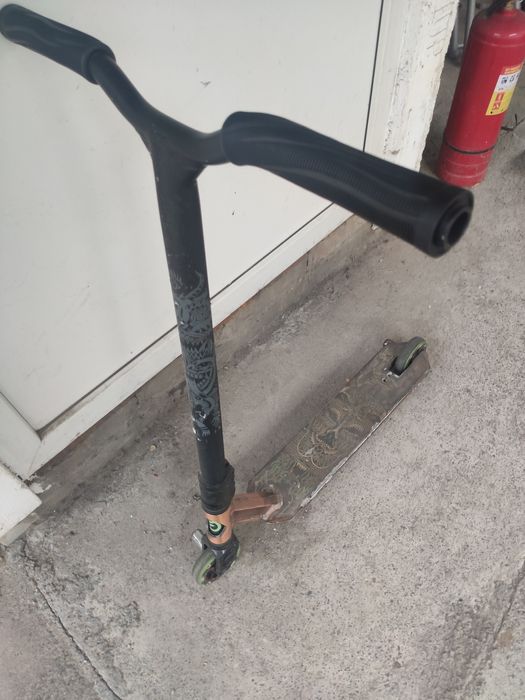 Самокат трюковой oxelo