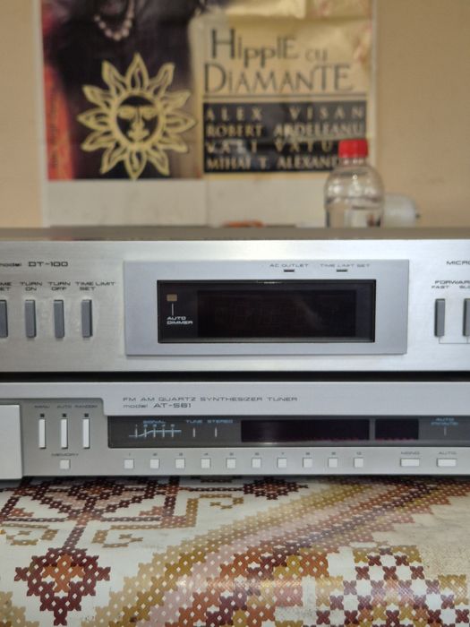 Linie Akai tiner si timer