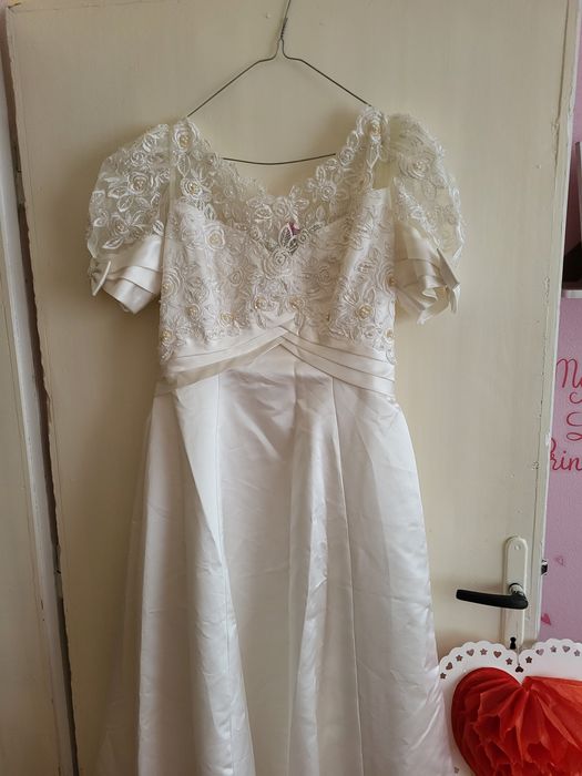 Сватбена / Булчинска рокля