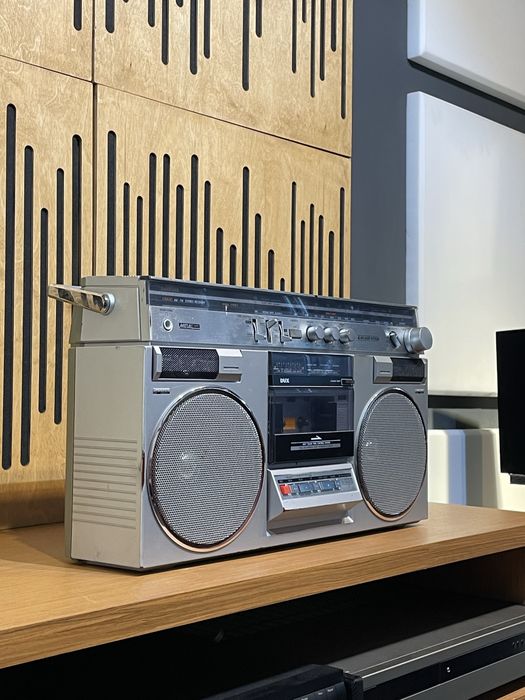 Radio casetofon boombox TUD  Aiwa cs 600 restaurat si functional