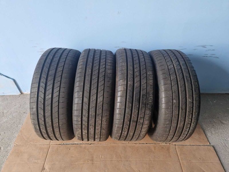 4 броя гуми Goodyear  R20 255/50/
DOT 4019