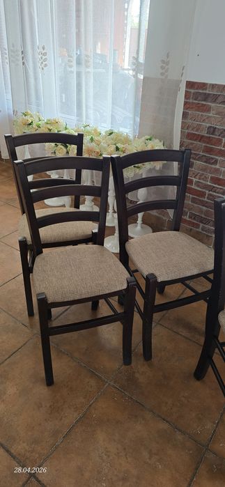 Mese si scaune de vanzare