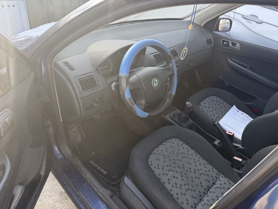 Skoda fabia 1.4 diesel in stare perfecta de functionare cu roti de iar