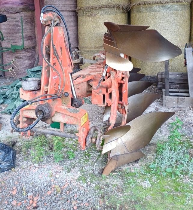 Plug reversibil Kuhn Multimaster 121 5 trupite 4+1 corpuri