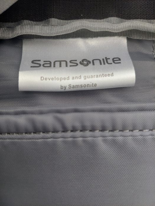Samsonite-Оригинал 45L-размери 50см/45см