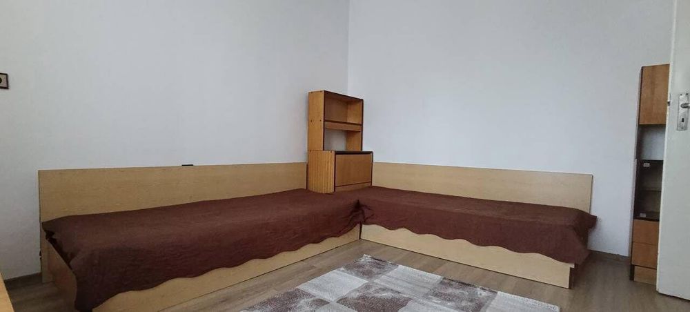 Тристаен, под наем, ж.к Меден Рудник зона А