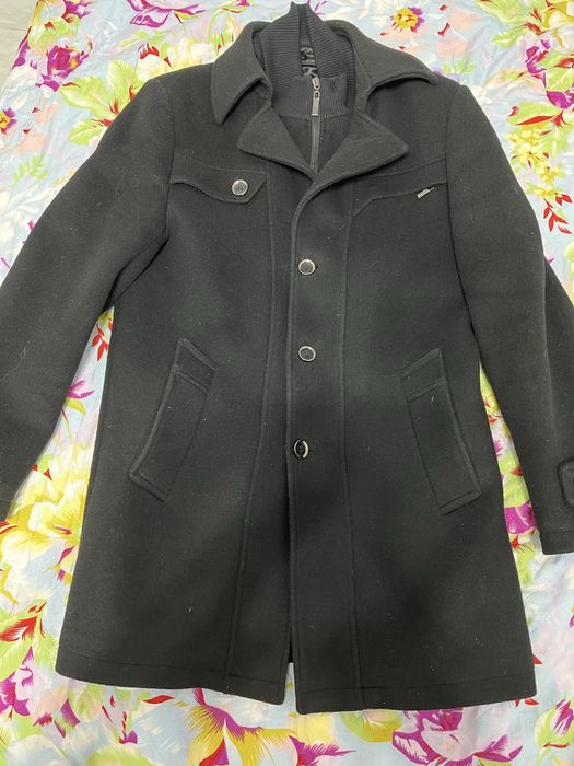 Продам польто 46 размера