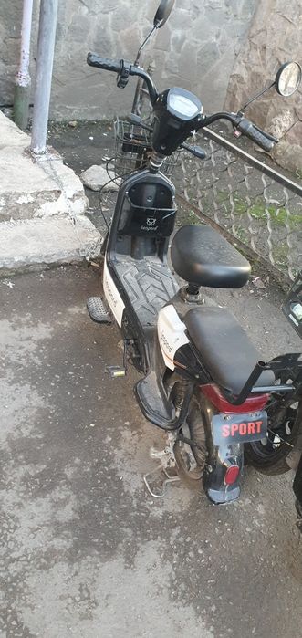 Продам электрический скутер