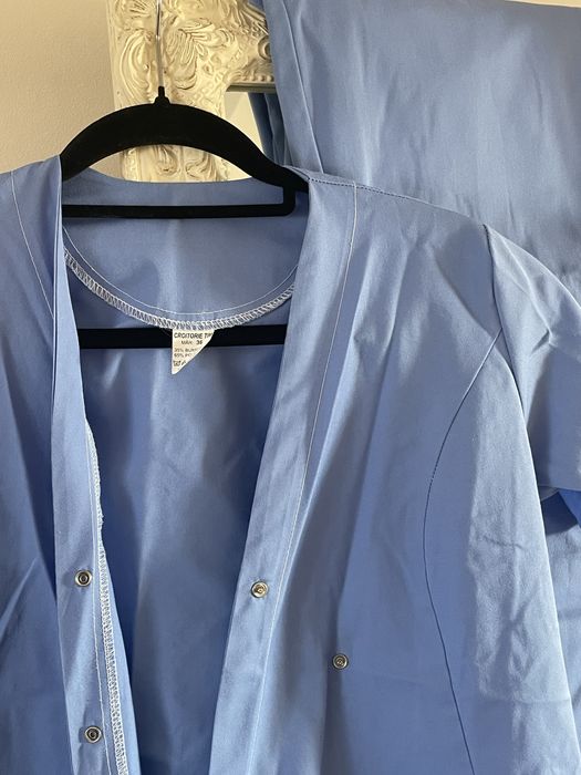 Costum de clinica