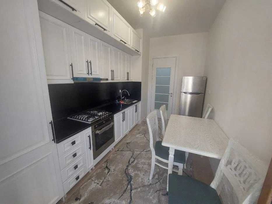 Сдаётся срочно 2 комнатная квартира на Шайхантахурском районе