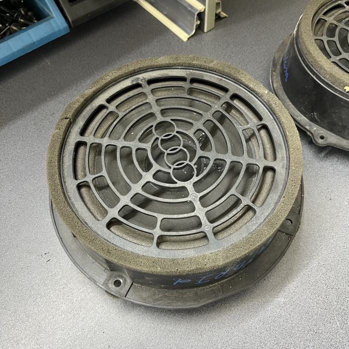 Динамики bang olufsen ауди а4 б8