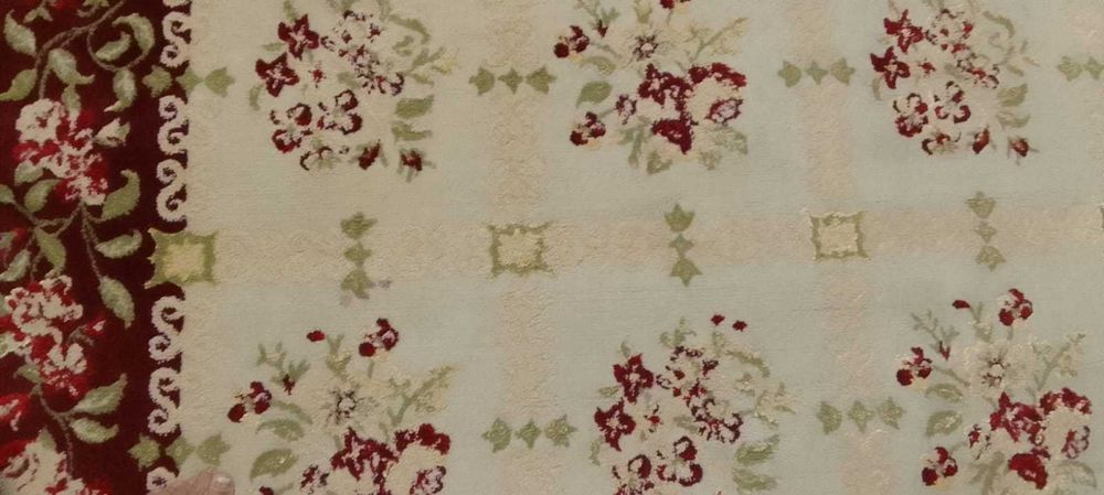 Ковер турецкий с коротким очень плотным ворсом