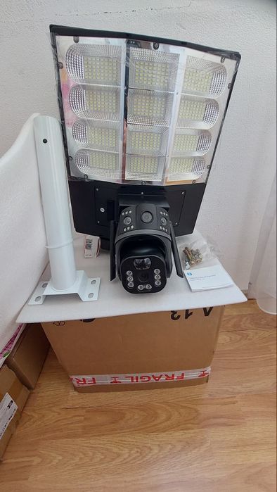 Camera supraveghere  4G sim,8k, zoom, lampa solara