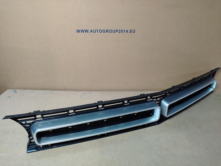 Предна решетка за dodge challenger 2015- 68259754ad