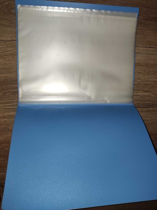 Папка для бумаг новая 20 страниц, метро Москва