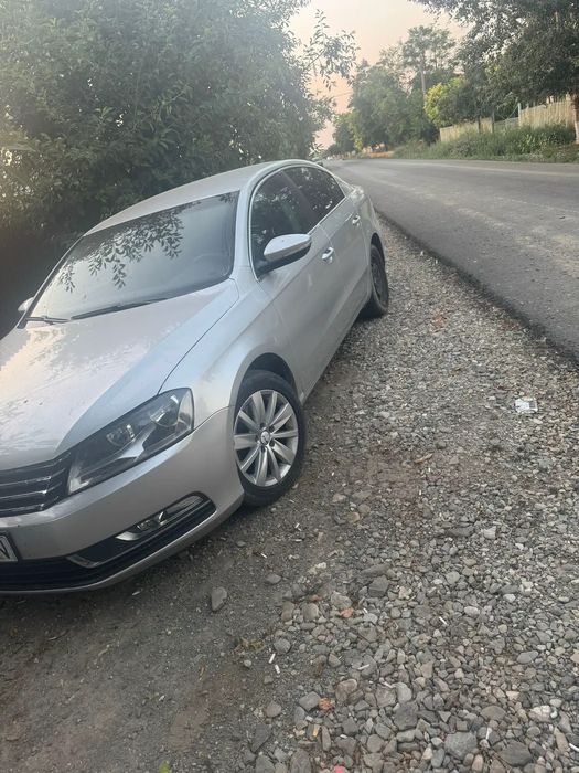 Vând passat b7 2011