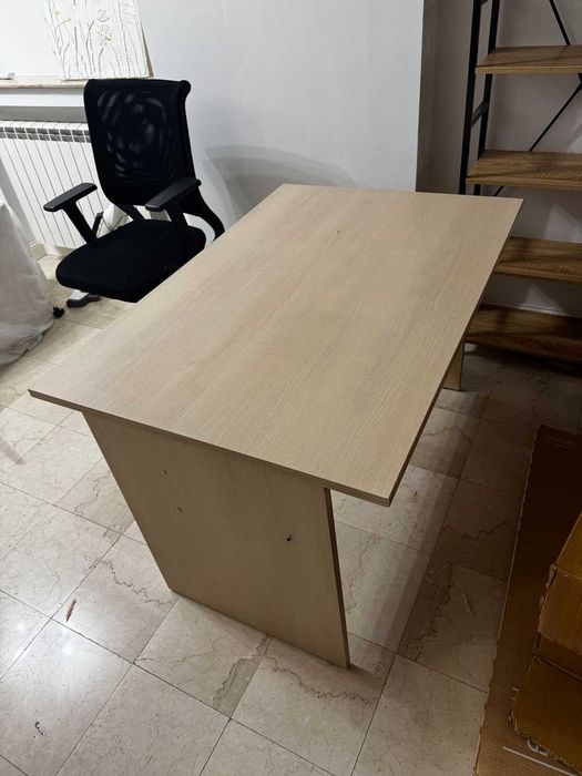 Birou lemn deschis 120x80 cm – stare buna